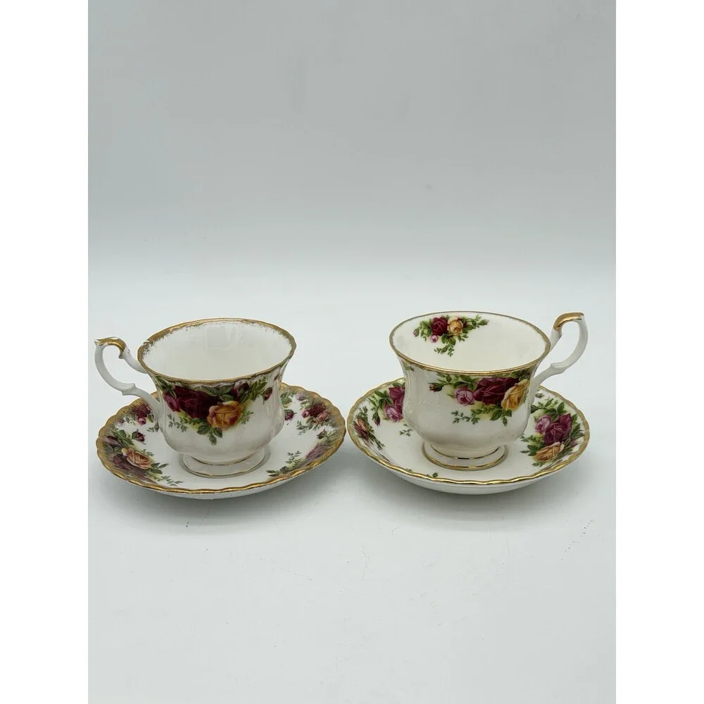 Royal Albert Old Country Roses Bone China Tea Cup & Saucer Set England 4 PCs